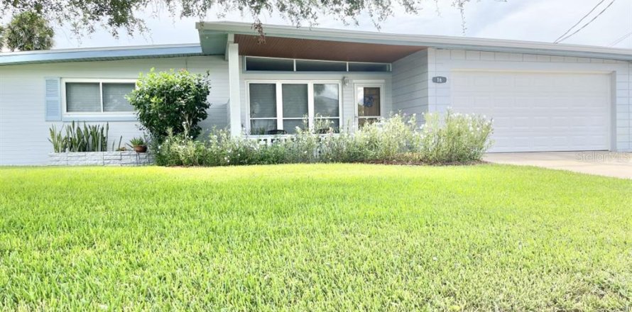 House in Port Orange, Florida 3 bedrooms, 115.2 sq.m. № 1346254