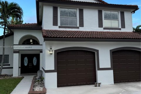 Casa en alquiler en Pembroke Pines, Florida, 3 dormitorios, 187.38 m2 № 1395124 - foto 2