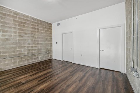 Condominio en venta en Tampa, Florida, 1 dormitorio, 96.62 m2 № 1334209 - foto 20