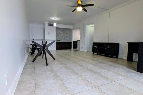 Copropriété à vendre à Deerfield Beach, Floride: 1 chambre, 74.32 m2 № 1079021 - photo 19