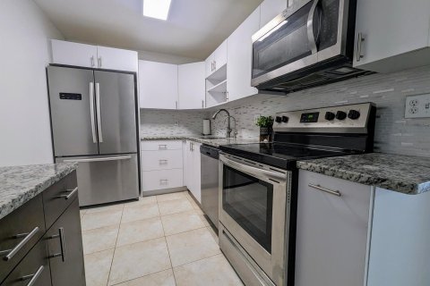 Copropriété à vendre à Deerfield Beach, Floride: 1 chambre, 74.32 m2 № 1079021 - photo 16