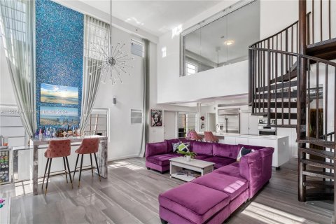 Copropriété à vendre à Miami Beach, Floride: 3 chambres, 171.4 m2 № 1078966 - photo 2