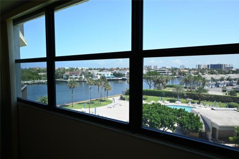 Copropriété à vendre à Boca Raton, Floride: 2 chambres, 122.17 m2 № 1178635 - photo 28