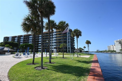 Copropriété à vendre à Boca Raton, Floride: 2 chambres, 122.17 m2 № 1178635 - photo 5