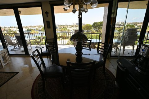 Copropriété à vendre à Boca Raton, Floride: 2 chambres, 122.17 m2 № 1178635 - photo 20