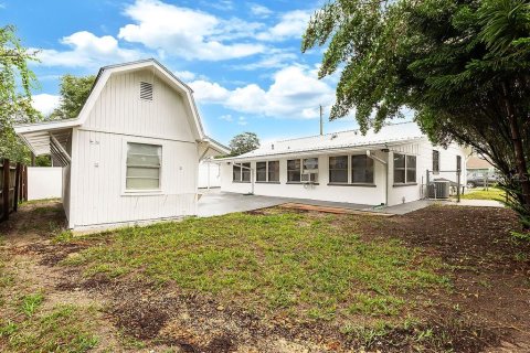 Villa ou maison à vendre à Edgewater, Floride: 3 chambres, 142.33 m2 № 844357 - photo 28