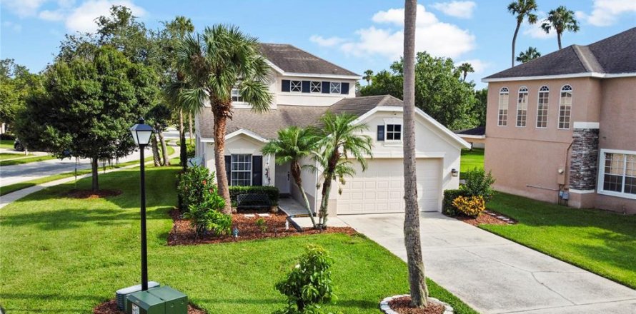 Casa en Kissimmee, Florida 4 dormitorios, 186.27 m2 № 1314485