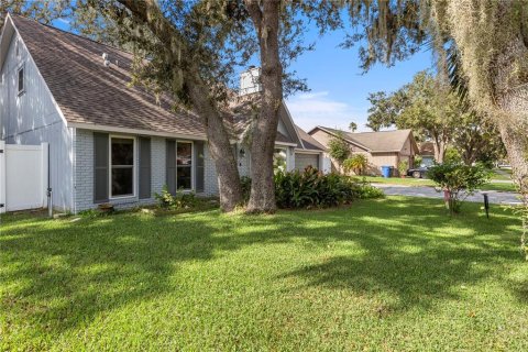 Casa en venta en Valrico, Florida, 4 dormitorios, 196.77 m2 № 1402264 - foto 3