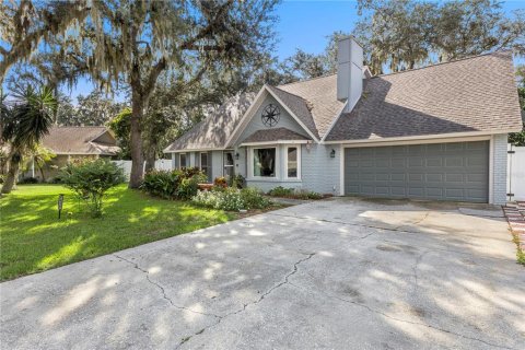 Casa en venta en Valrico, Florida, 4 dormitorios, 196.77 m2 № 1402264 - foto 2