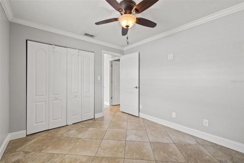 Casa en venta en Tampa, Florida, 4 dormitorios, 172.8 m2 № 1314975 - foto 22