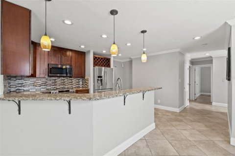 Casa en venta en Tampa, Florida, 4 dormitorios, 172.8 m2 № 1314975 - foto 7