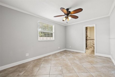 Casa en venta en Tampa, Florida, 4 dormitorios, 172.8 m2 № 1314975 - foto 11