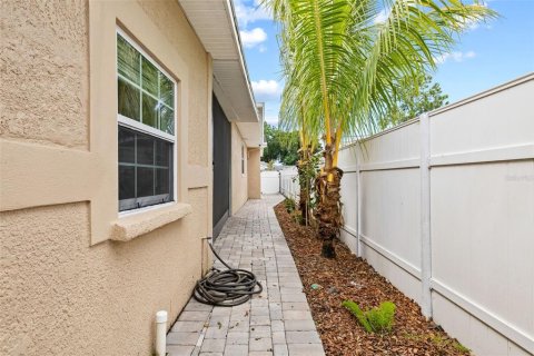 Casa en venta en Tampa, Florida, 4 dormitorios, 172.8 m2 № 1314975 - foto 29