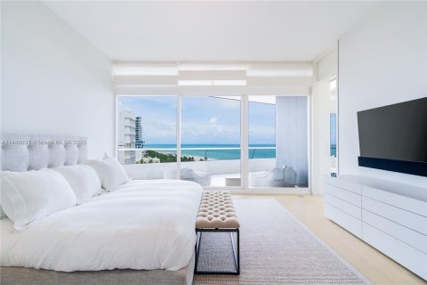 Condo in Miami Beach, Florida, 2 bedrooms  № 703144 - photo 8