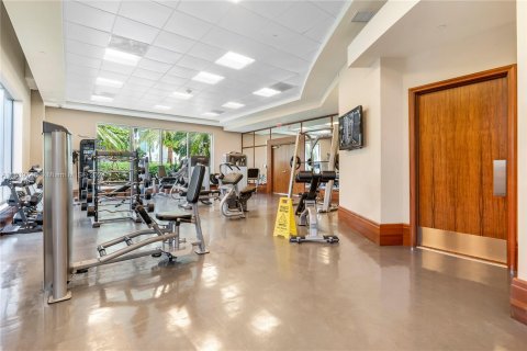 Condo in Miami, Florida, 1 bedroom  № 1389560 - photo 27