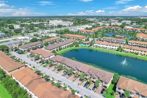 Adosado en venta en Margate, Florida, 3 dormitorios, 126.63 m2 № 1406348 - foto 4