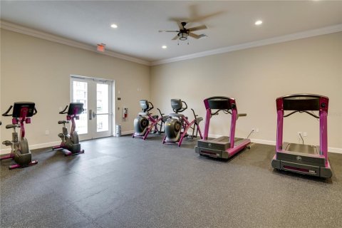 Condo in Port Richey, Florida, 2 bedrooms  № 1165894 - photo 25