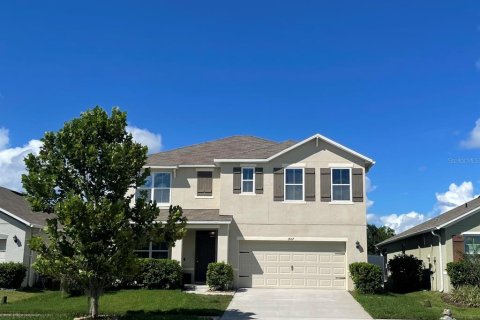 Casa en venta en Kissimmee, Florida, 5 dormitorios, 248.42 m2 № 1346247 - foto 1