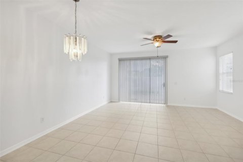 Townhouse in Orlando, Florida 3 bedrooms, 163.14 sq.m. № 1346249 - photo 3