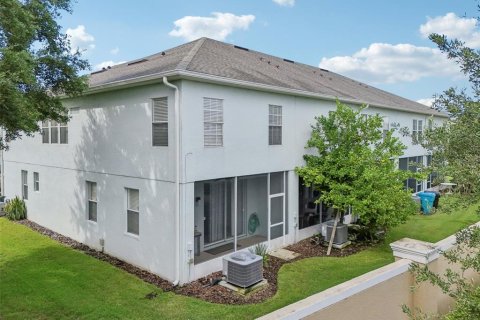 Adosado en venta en Orlando, Florida, 3 dormitorios, 163.14 m2 № 1346249 - foto 2