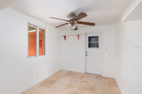 Casa en venta en Saint Petersburg, Florida, 2 dormitorios, 89 m2 № 1342634 - foto 15