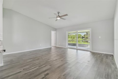 Villa ou maison à vendre à Tampa, Floride: 3 chambres, 123.37 m2 № 1404835 - photo 11