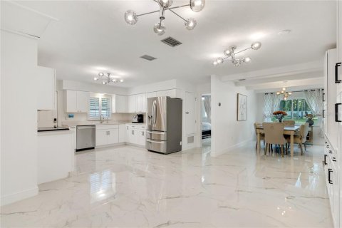 Villa ou maison à vendre à Orlando, Floride: 5 chambres, 312.24 m2 № 1404799 - photo 20