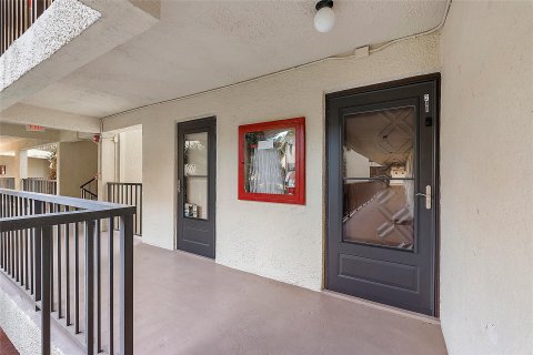 Copropriété à vendre à Pompano Beach, Floride: 3 chambres, 139.35 m2 № 1173205 - photo 16