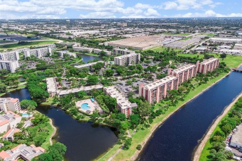 Copropriété à vendre à Pompano Beach, Floride: 3 chambres, 139.35 m2 № 1173205 - photo 3