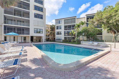 Copropriété à vendre à Pompano Beach, Floride: 3 chambres, 139.35 m2 № 1173205 - photo 13