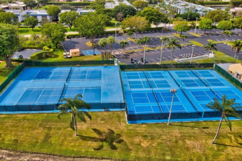 Condo in Delray Beach, Florida, 2 bedrooms  № 1173199 - photo 5