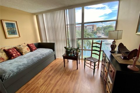 Copropriété à vendre à Hallandale Beach, Floride: 1 chambre, 74.32 m2 № 1160172 - photo 5