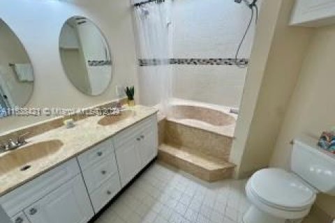 Casa en venta en Pembroke Pines, Florida, 3 dormitorios, 131.55 m2 № 1310882 - foto 22