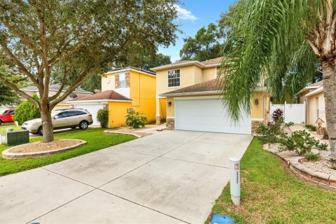 House in Oxford, Florida 4 bedrooms, 194.72 sq.m. № 1374786 - photo 2