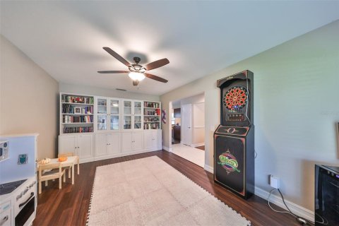 Villa ou maison à vendre à Tampa, Floride: 4 chambres, 170.57 m2 № 1390992 - photo 9