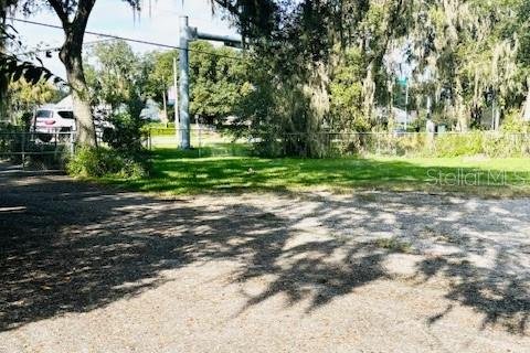 Commercial property in Valrico, Florida 196.21 sq.m. № 1390930 - photo 20