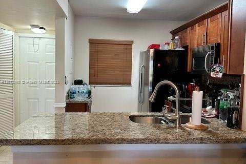 Condo in Pembroke Pines, Florida, 2 bedrooms  № 1412103 - photo 20