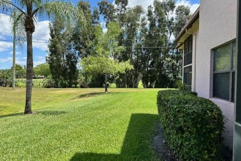 Condo in Pembroke Pines, Florida, 2 bedrooms  № 1412103 - photo 9