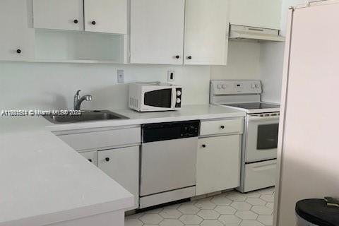 Condominio en venta en Miami, Florida, 1 dormitorio, 77.11 m2 № 1412340 - foto 8