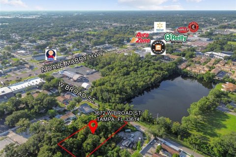 Terreno en venta en Tampa, Florida № 1371752 - foto 3