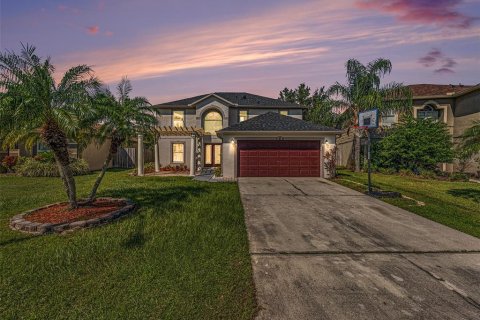 Casa en venta en Wesley Chapel, Florida, 4 dormitorios, 204.38 m2 № 1393974 - foto 1