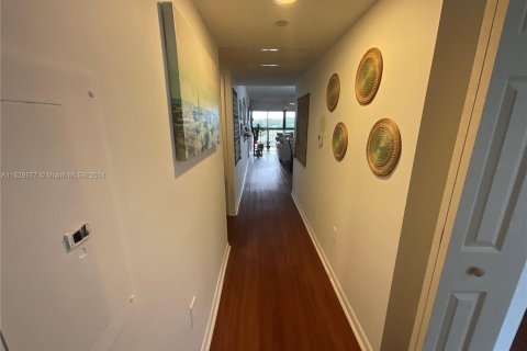 Condominio en venta en Pembroke Pines, Florida, 2 dormitorios, 105.63 m2 № 1000091 - foto 15