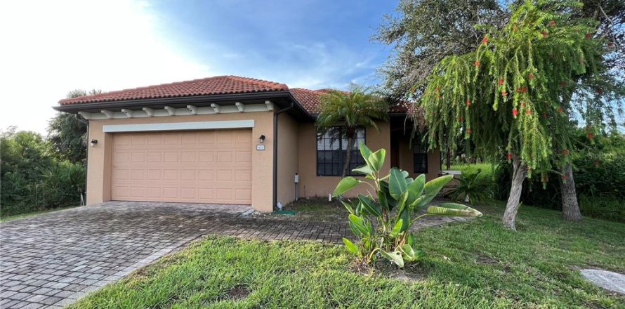 Villa ou maison à Rotonda, Floride 2 chambres, 172.52 m2 № 791064