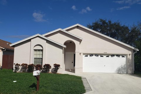 House in Wellington, Florida 3 bedrooms, 145.39 sq.m. № 1222477 - photo 17