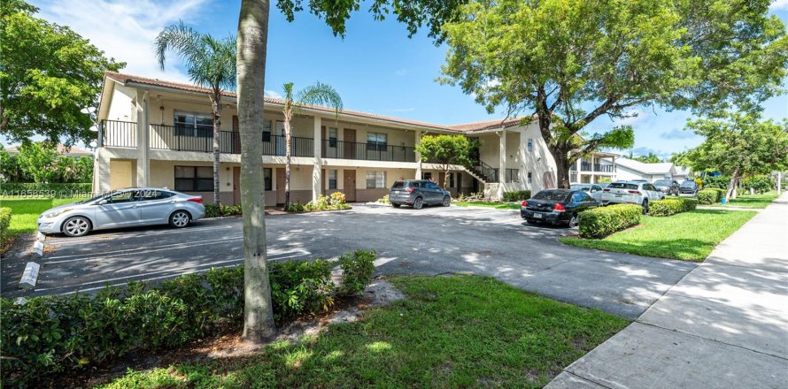 Condo in Coral Springs, Florida, 2 bedrooms  № 1358598