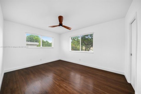 Casa en venta en North Miami, Florida, 3 dormitorios, 150.59 m2 № 1358559 - foto 22