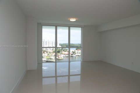 Copropriété à vendre à Sunny Isles Beach, Floride: 2 chambres, 160.91 m2 № 1227315 - photo 6