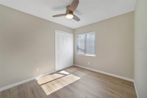 Duplex à vendre à Orlando, Floride: 3 chambres, 93.65 m2 № 1355797 - photo 10