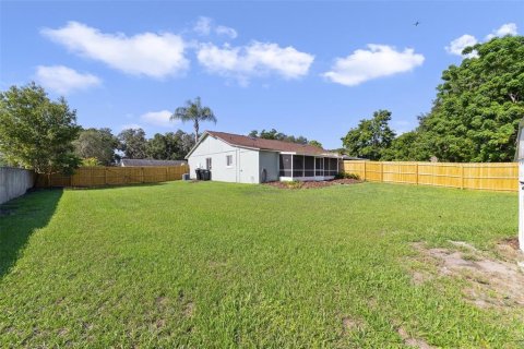 Duplex à vendre à Orlando, Floride: 3 chambres, 93.65 m2 № 1355797 - photo 14