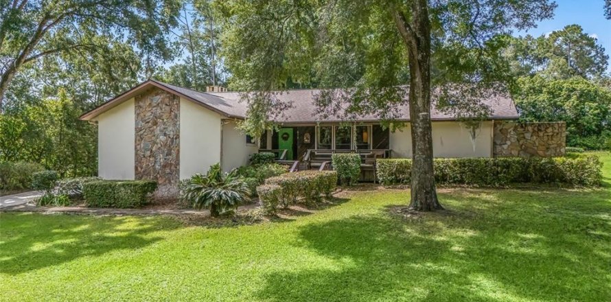 Villa ou maison à Dunnellon, Floride 3 chambres, 190.73 m2 № 1340585